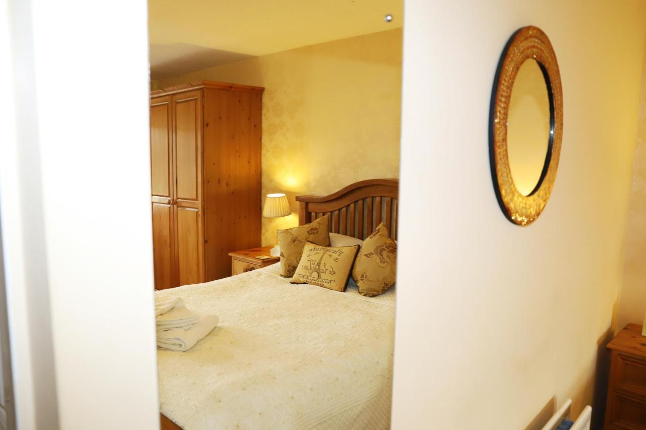 Elmfield House Hotel Bedale Exterior photo